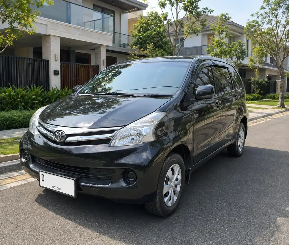 Dp9 2014 Toyota Avanza E AT Matic Mulus Siap Pakai Tukar Tambah