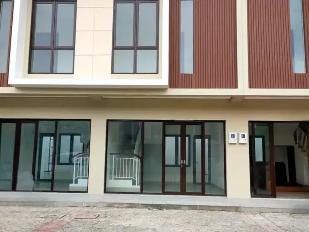 Dijual & disewa ruko The Savoy - JGC Cakung ada 3 unit
