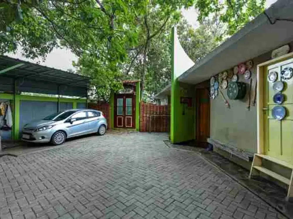 Beli Rumah bonus 4 Kamar Kost Aktif & Studio Photo