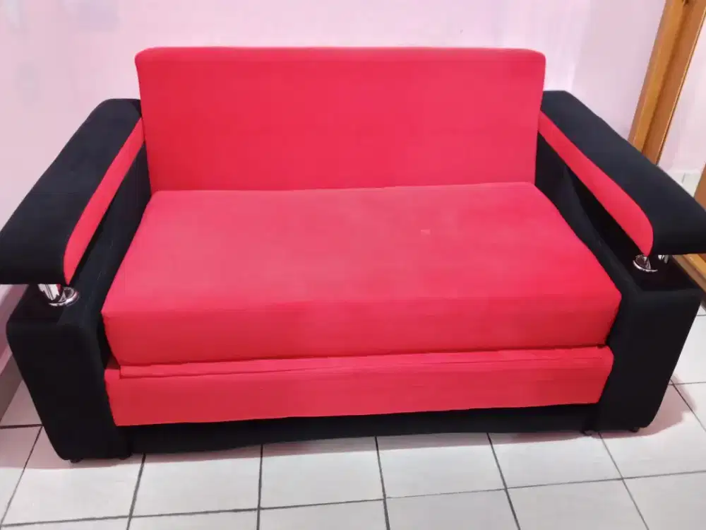 Sofa Bed kombinasi Merah Hitam