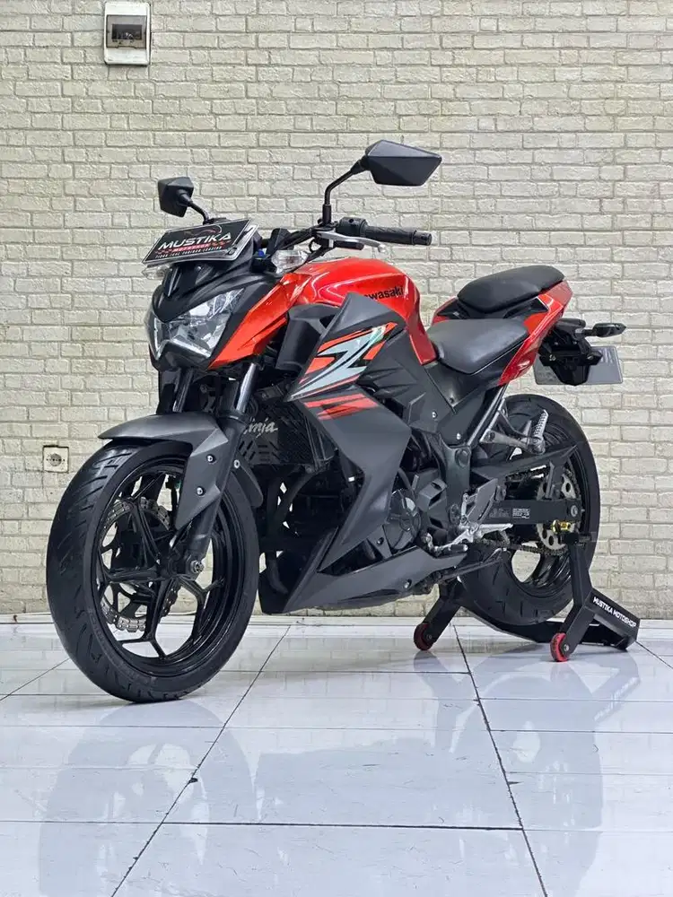 Koleksi Pribadi! Kawasaki Z250 FI 2014 Merah