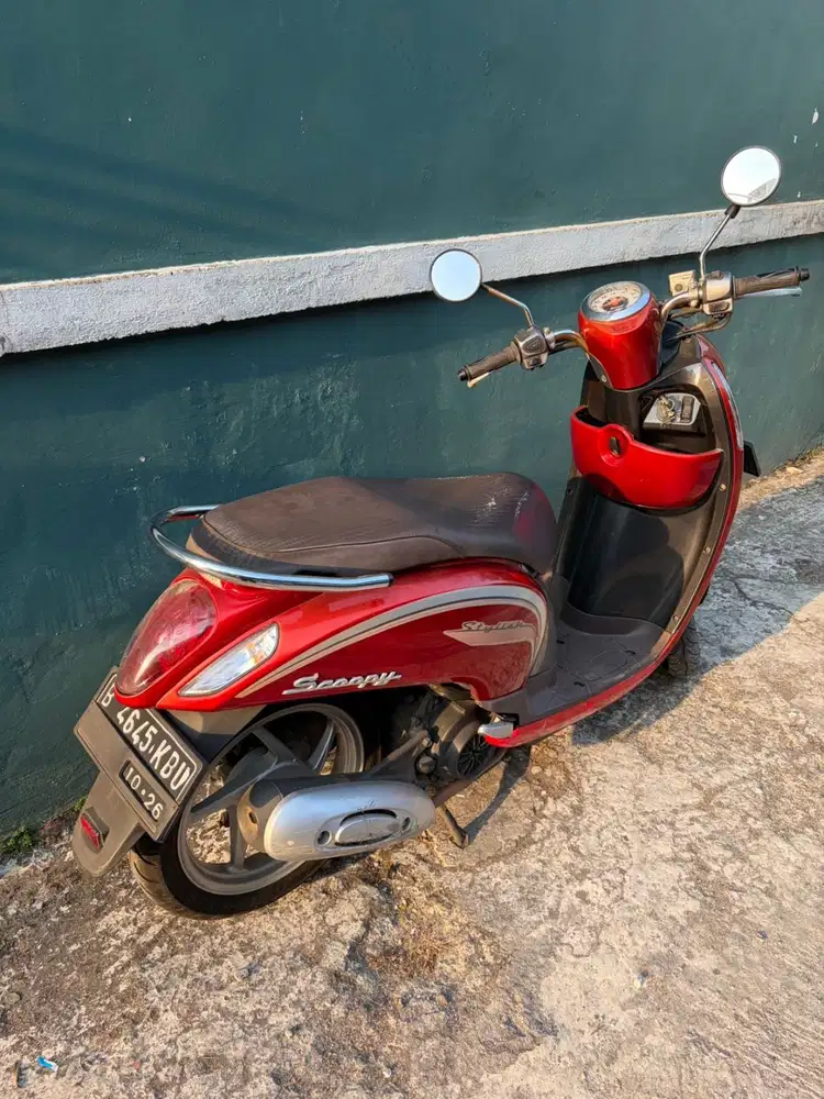 Dijual! 2016 Scoopy merah merona