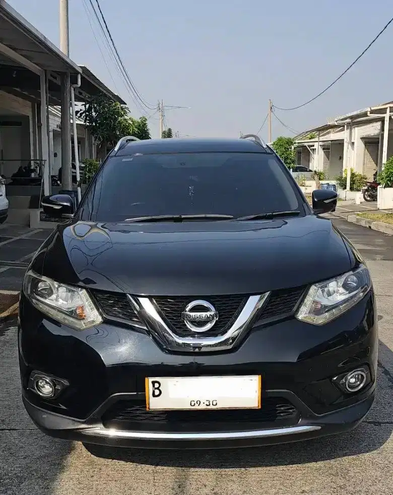 Nissan X-Trail T32 2.5 AT  Tahun 2015