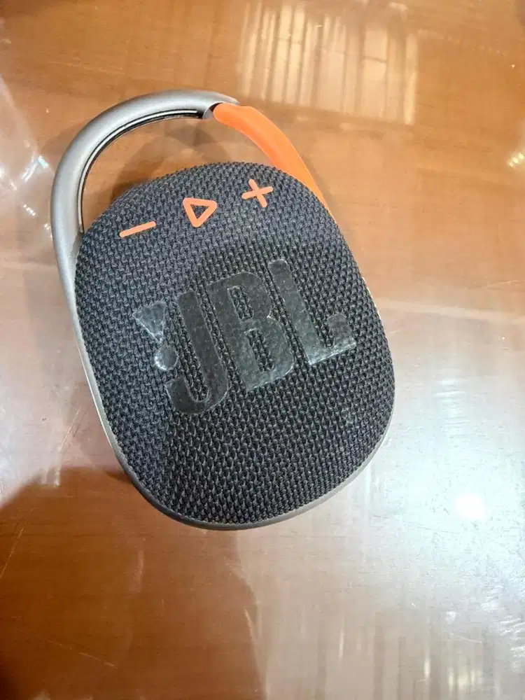 Jbl clip 4 kondisi lumayan