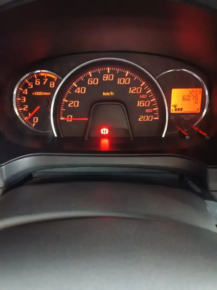 Ayla X 2013 manual Km 6rb asli super