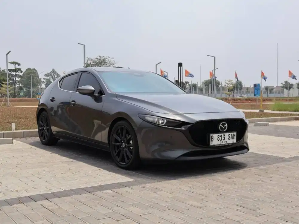 MAZDA3 HB AT 2023 GREY