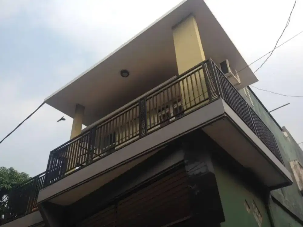 Dijual BU Rumah Mewah
2 Lt di Ciledug nempel Jakarta