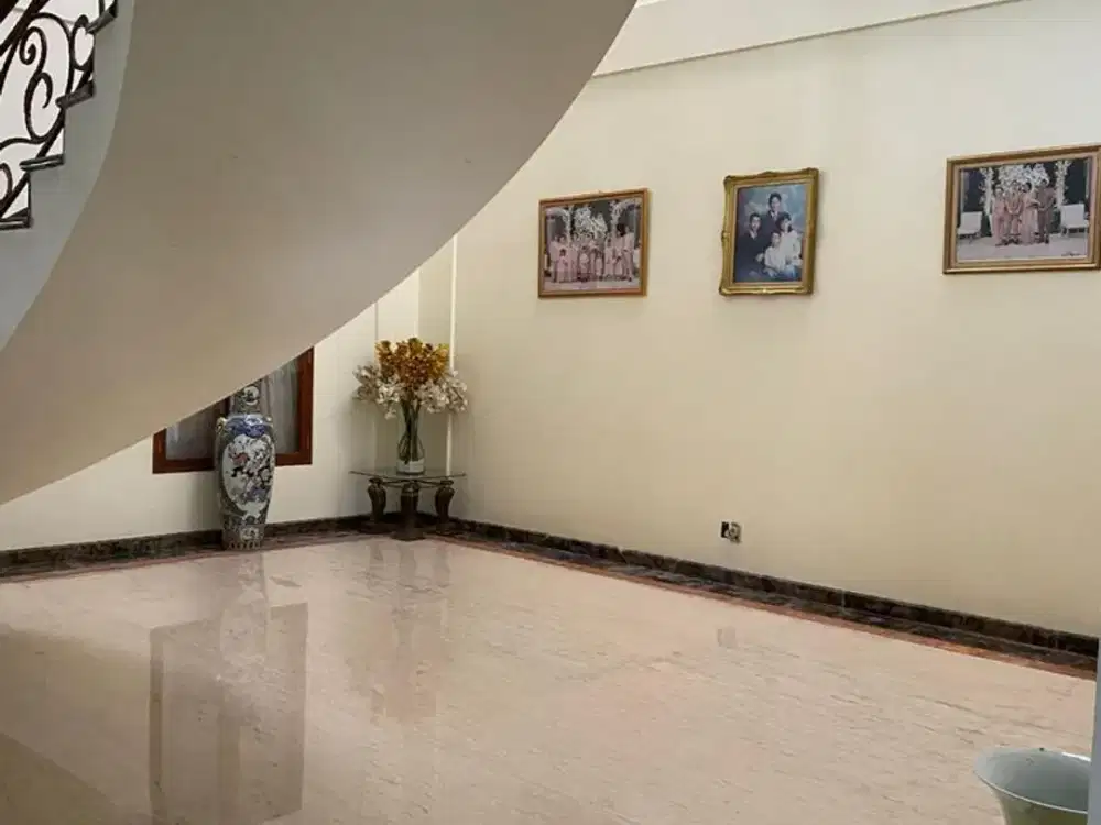 Jual rumah Lux di Sayap Sukajadi Bandung
