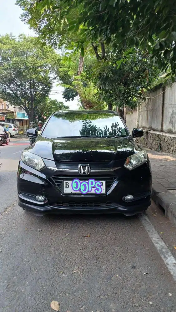 Honda HR-V E Automatic AT 2015 Cash