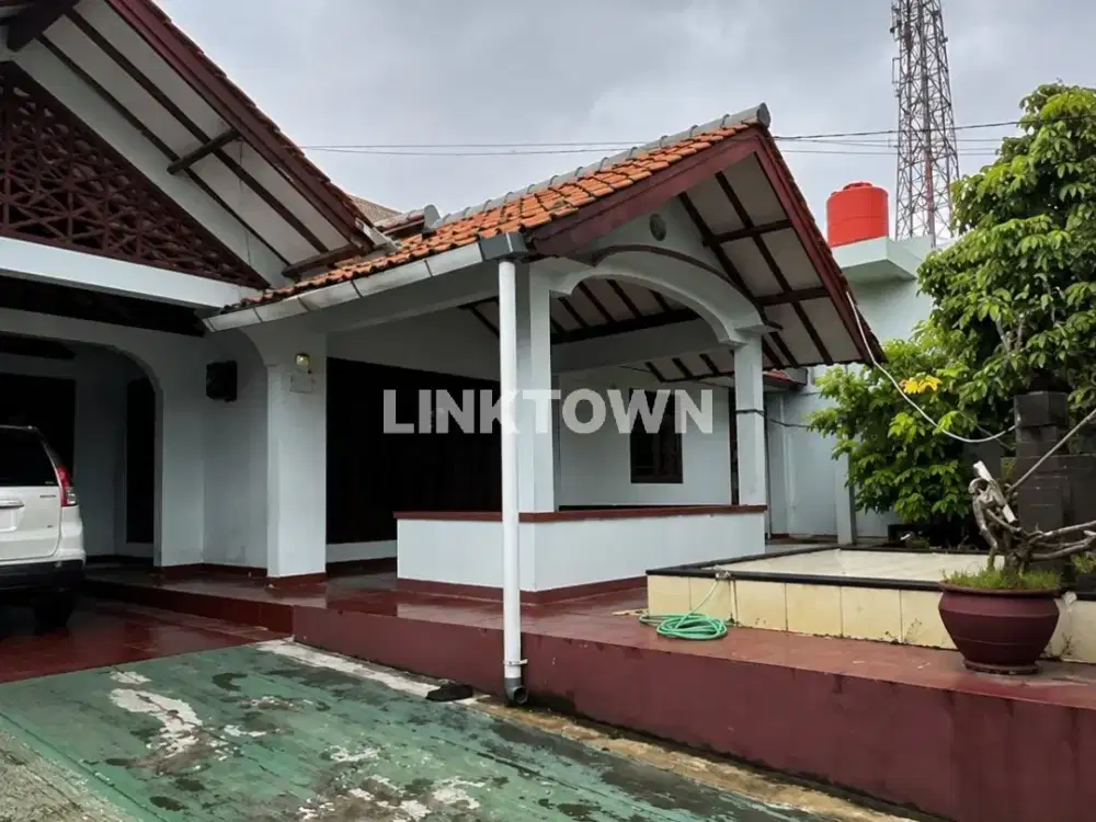 DIJUAL RUMAH DI JAGAKARSA, JAKARTA SELATAN