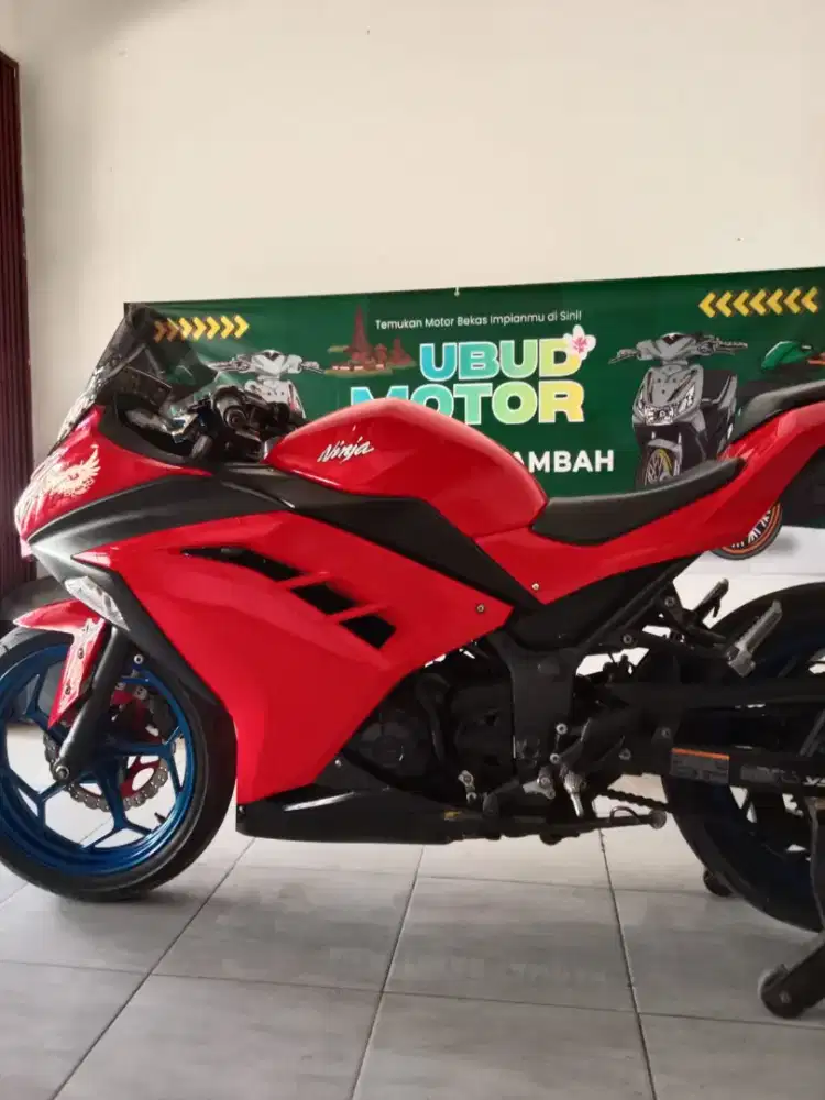 dijual motor ninja fi 250cc CBS SE 2 cilynder