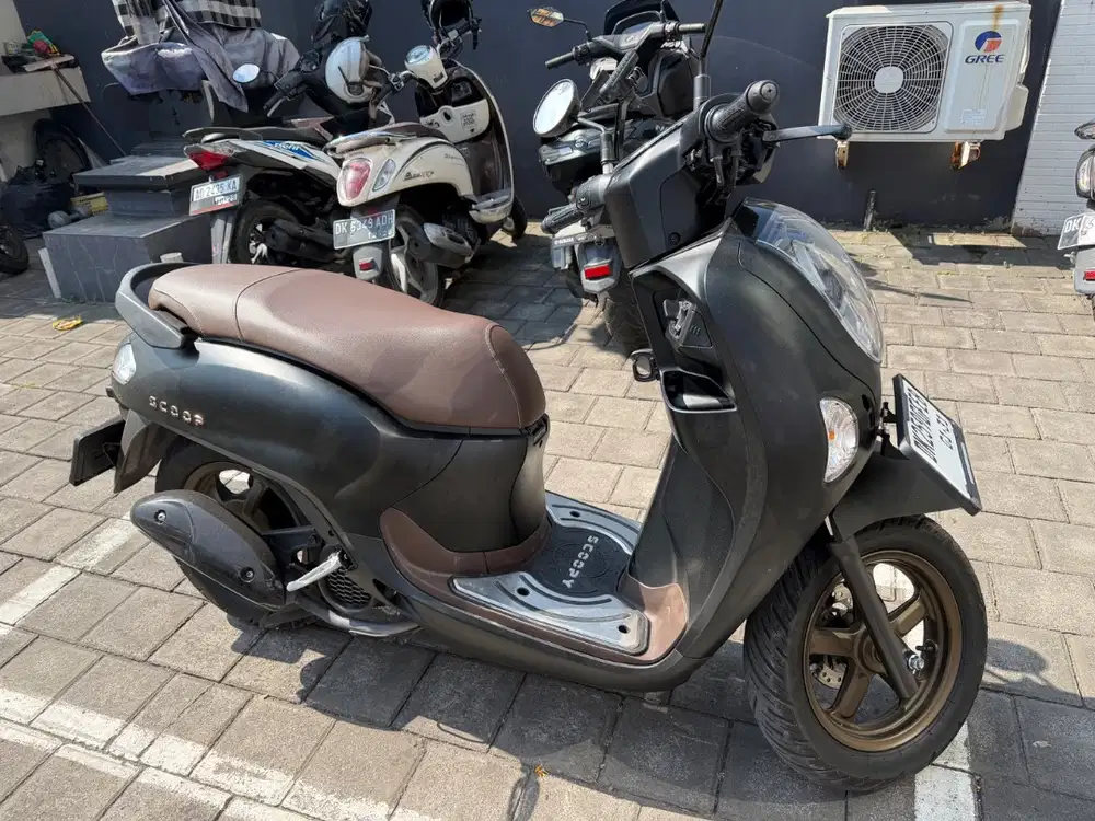 Scoopy seperti baru hitam matte/dof