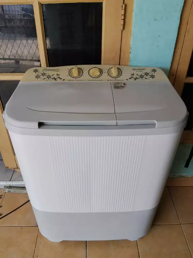 Mesin cuci Sharp