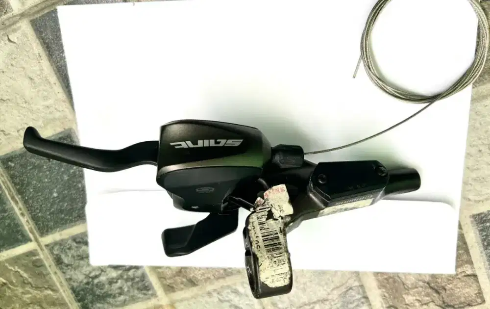 Shifter Shimano SAINT kiri Hidrolik