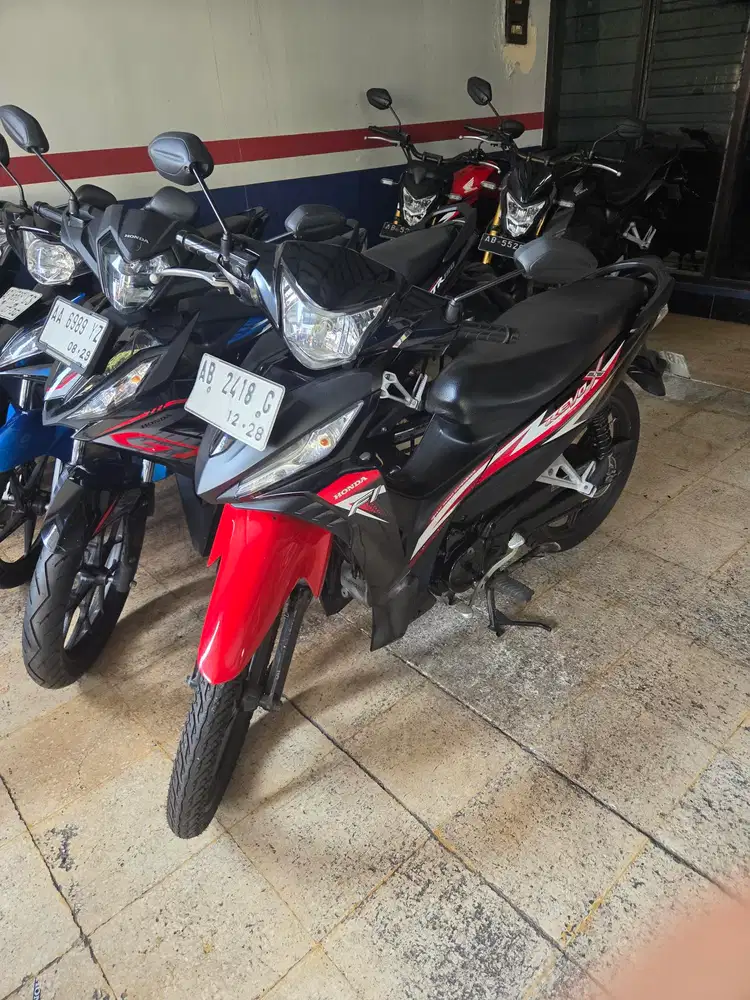 Revo x cw racing injeksi 2023 merah hitam gbm tunai / kredit dp500rb