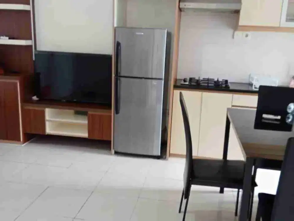 di sewakan apartemen green lake Sunter tipe 2 bedroom furnish