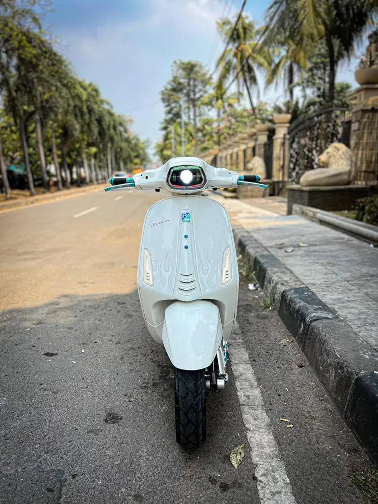 VESPA SPRINT JUSTIN BIEBER