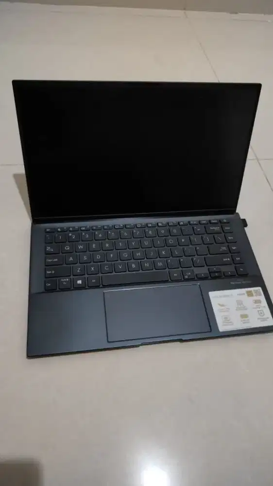 ASUS ZenBook 14 UX435EG-AI551NP [i5-1135G7/8GB/SSD 512GB/MX450]