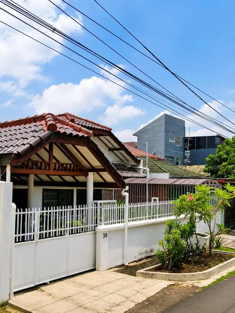 Dijual Rumah Jl Kayu Putih II - Pulo Gadung  Jakarta Timur