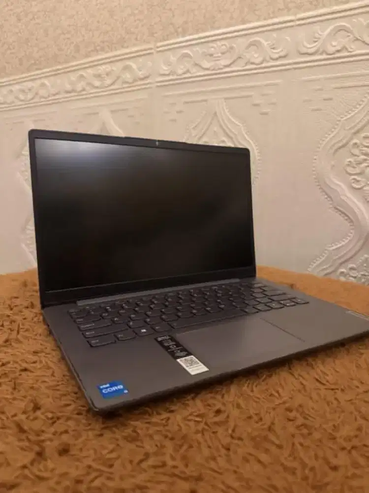 WTS! Lenovo IdeaPad 3 Slim (14) warna Grey