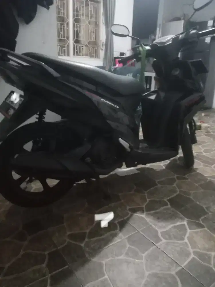 Motor seken THN 2015 pajak hidup