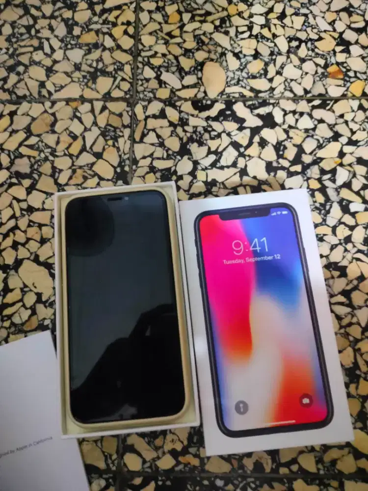 Jual iphone x 256 lengkap