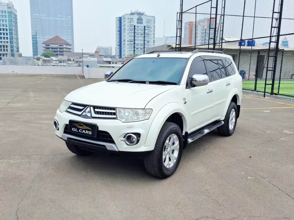 Pajero Dakar Diesel Cash 4x2 A/t Mitsubishi VGT 2015 Nik 2014