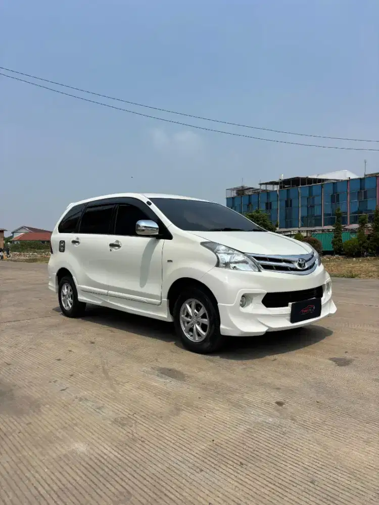 Toyota Avanza G matic 2015 bekas murah