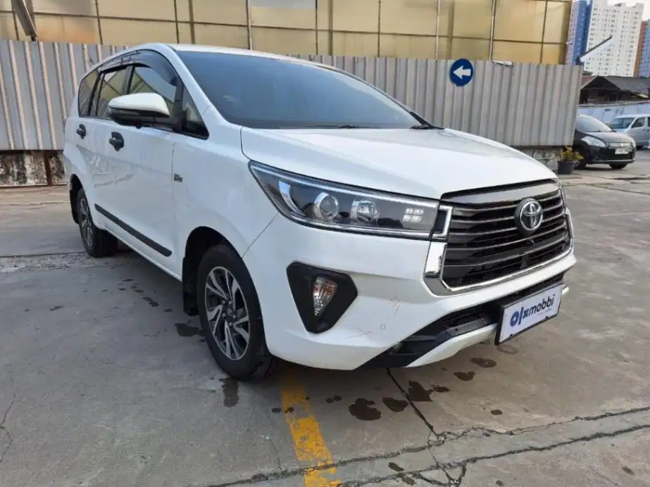 Pajak Panjang - Toyota Kijang Innova 2.0 V Luxury Bensin-AT 2021
