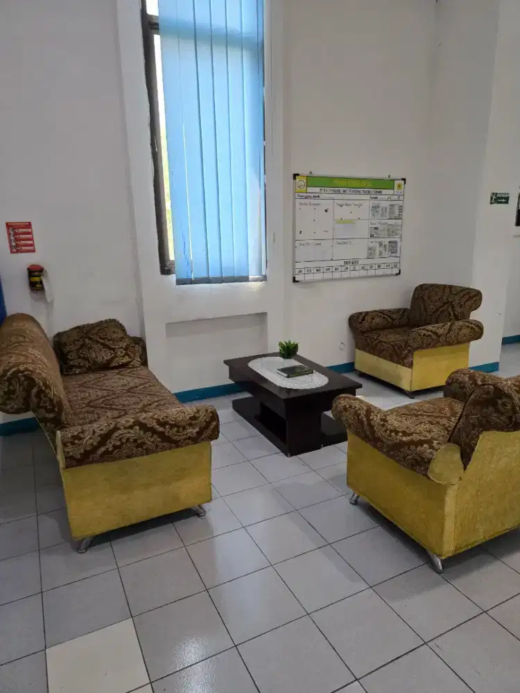 1 Sofa Panjang 2 Sofa Pendek & Meja