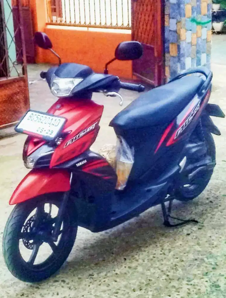 DIJUAL CEPAT YAMAHA MIO GT MESIN ORI sertater hiduk mulus nego