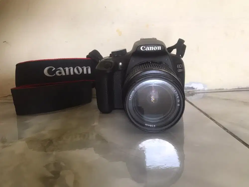 Kamera Canon 1200D