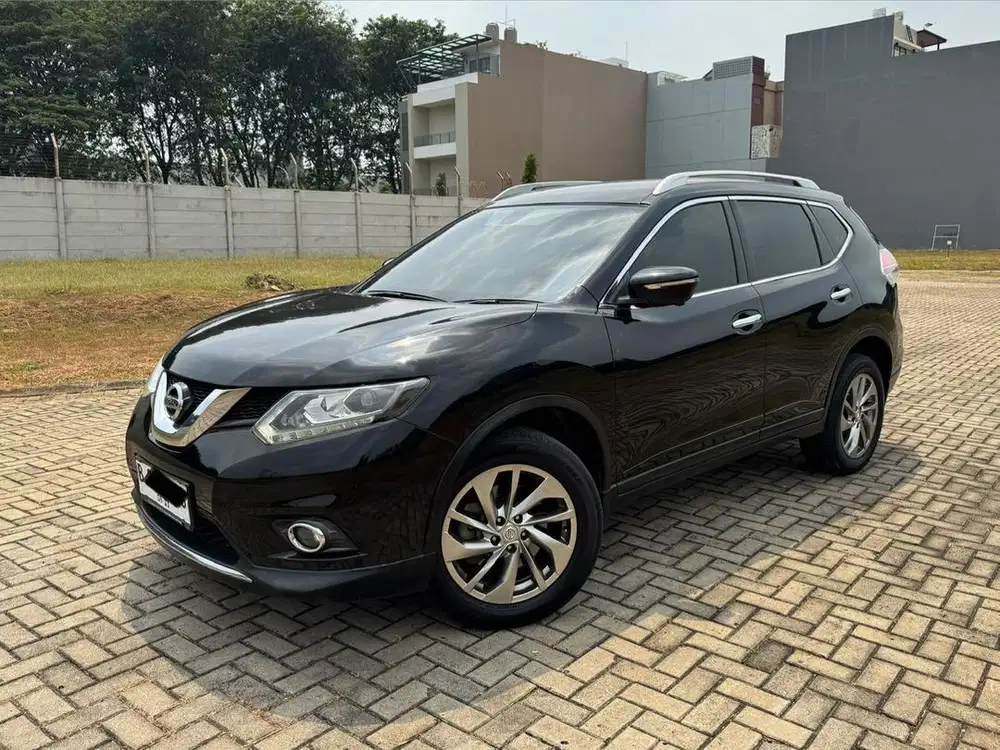 Km 61rb Nissan Xtrail 2.5 2016 t32 cash tangan pertama