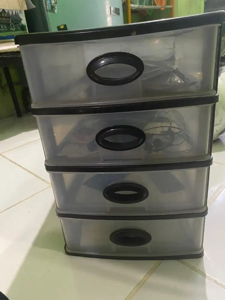 Laci Plastik 4 Susun Transparan - Bekas Mulus / Murah