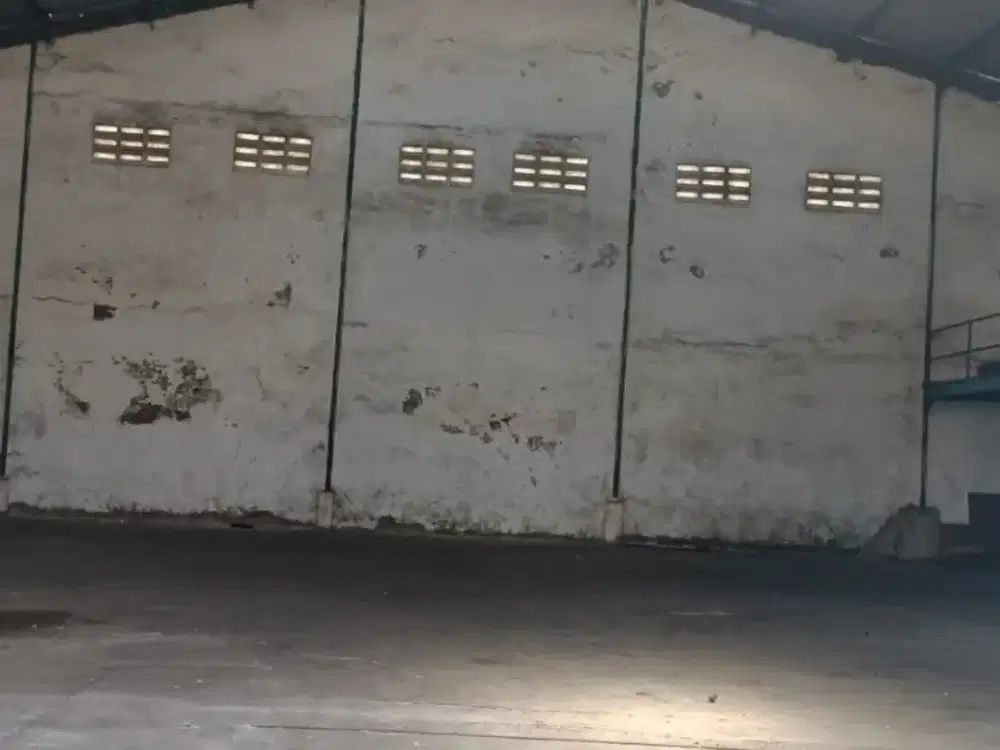 *LANGKAH*  DISEWAKAN GUDANG MARGOMULYO ANGTROPOLIS AKSES KONTAINER 40FT