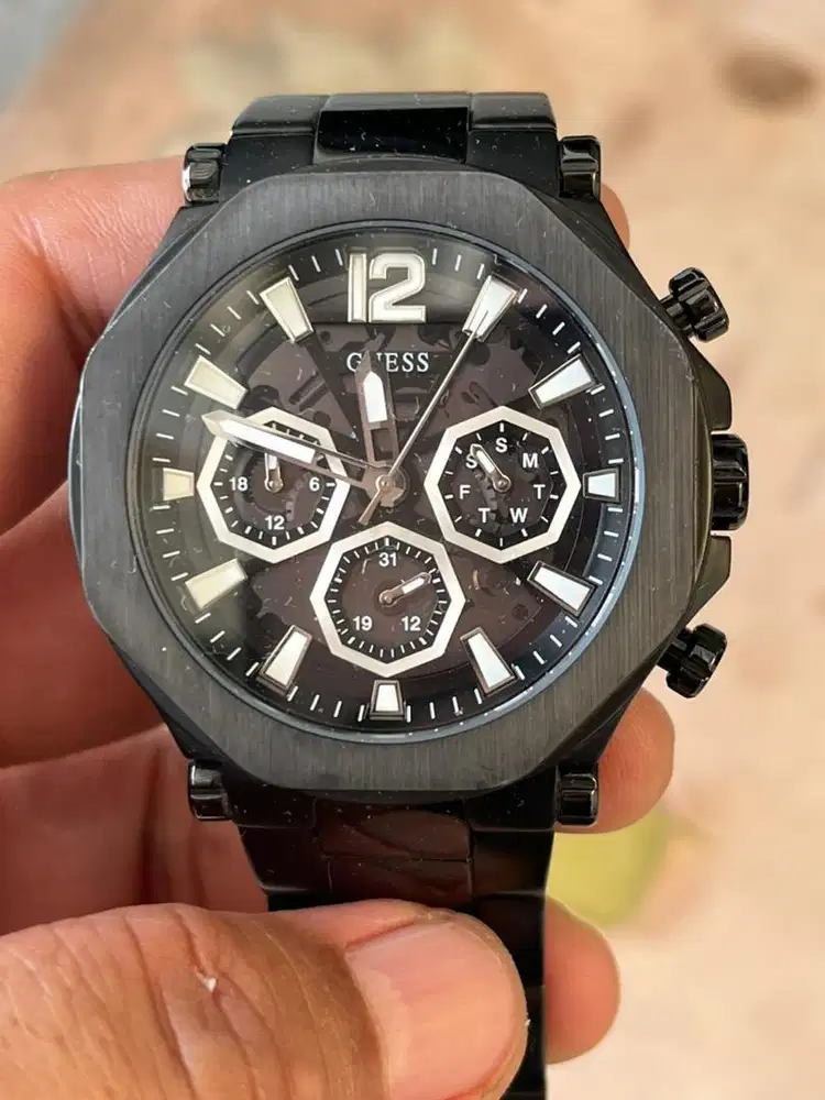 Jam tangan original merk guess (preloved)