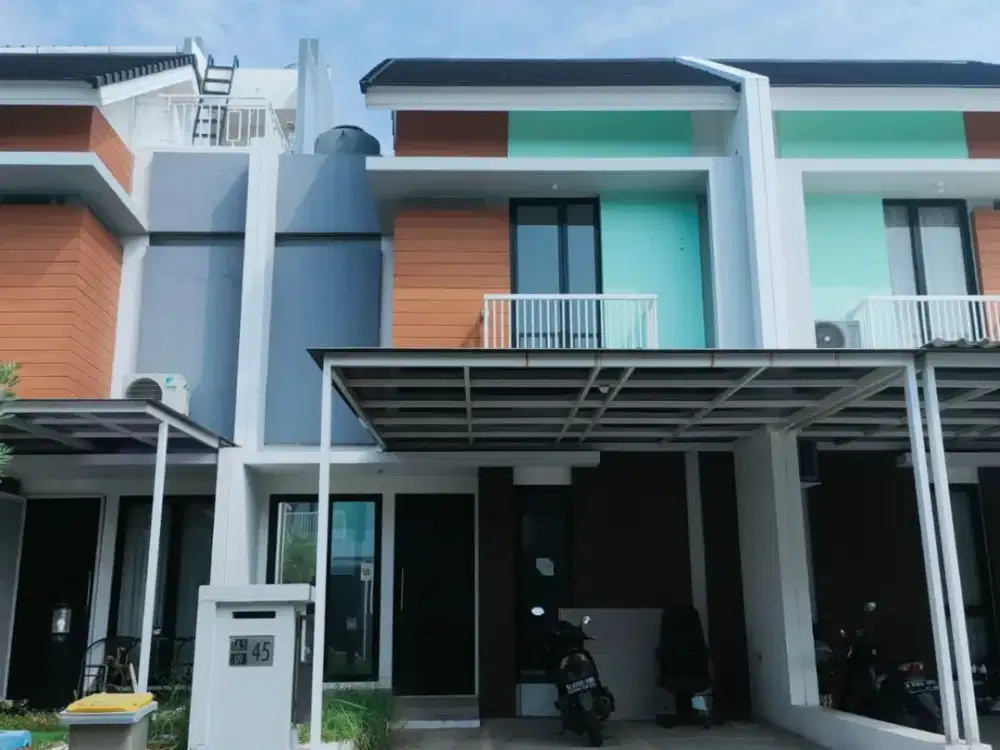Dijual Rumah di Harapan Indah 2 Lantai Lokasi Strategis