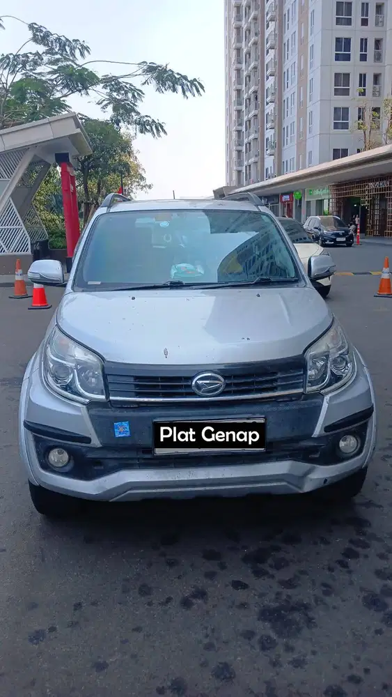 Daihatsu Terios Matic 2017 Silver Plat Genap