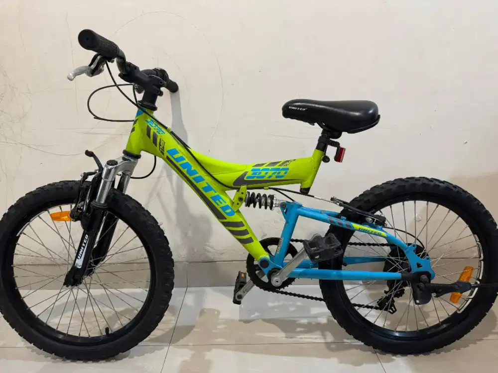 Sepeda UNITED TMS 3070  fullsus