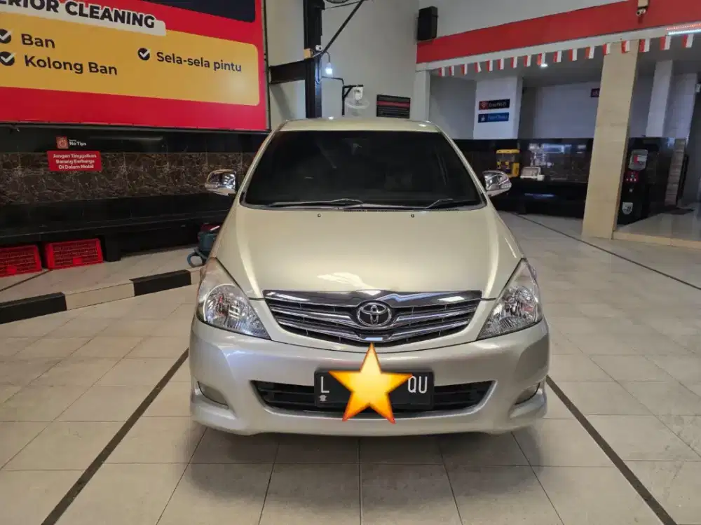 Innova V Diesel Matic 2011