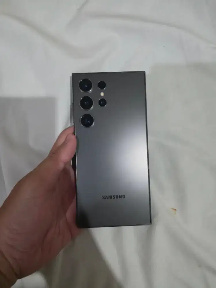 Samsung S24 Ultra 12/1Tb SEIN