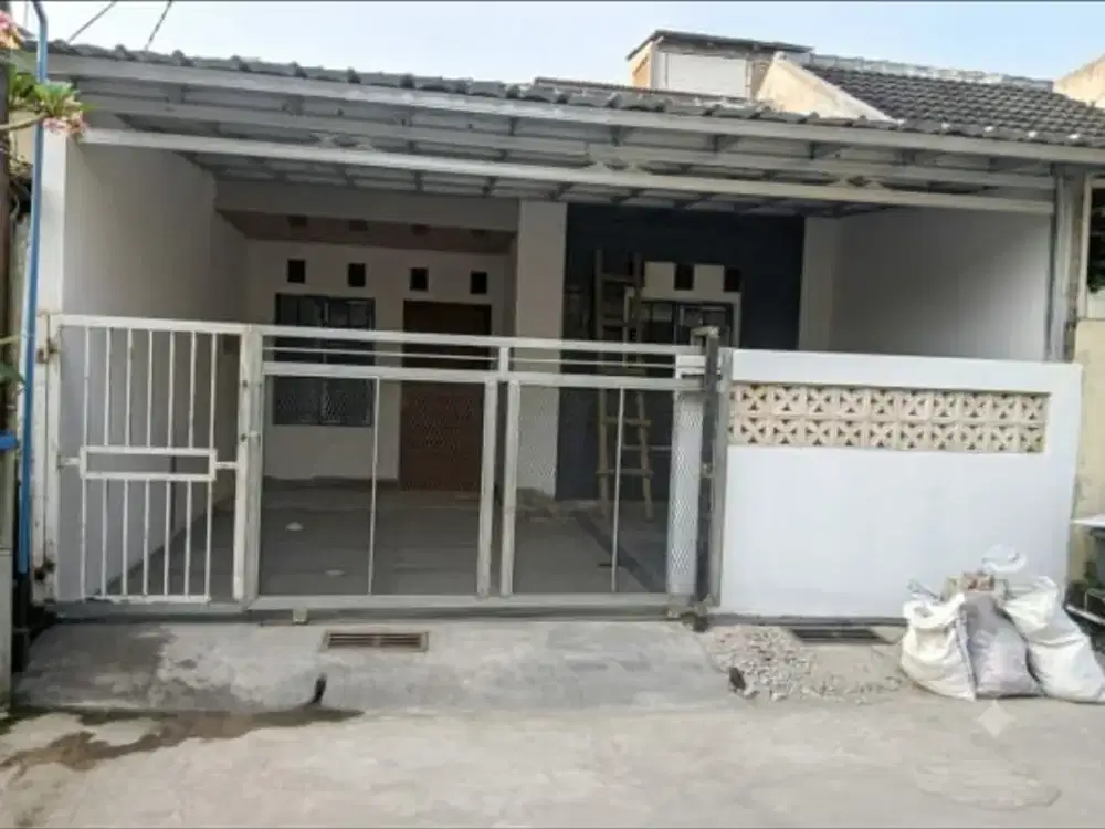 Di jual rumah full renovasi di komplek bumi harapan Cibiru hilir