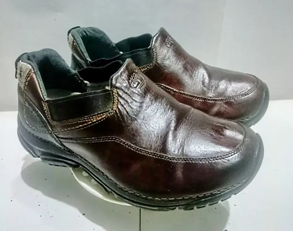 Size 41 - Timberland - Sepatu Pria Casual Kulit Keren