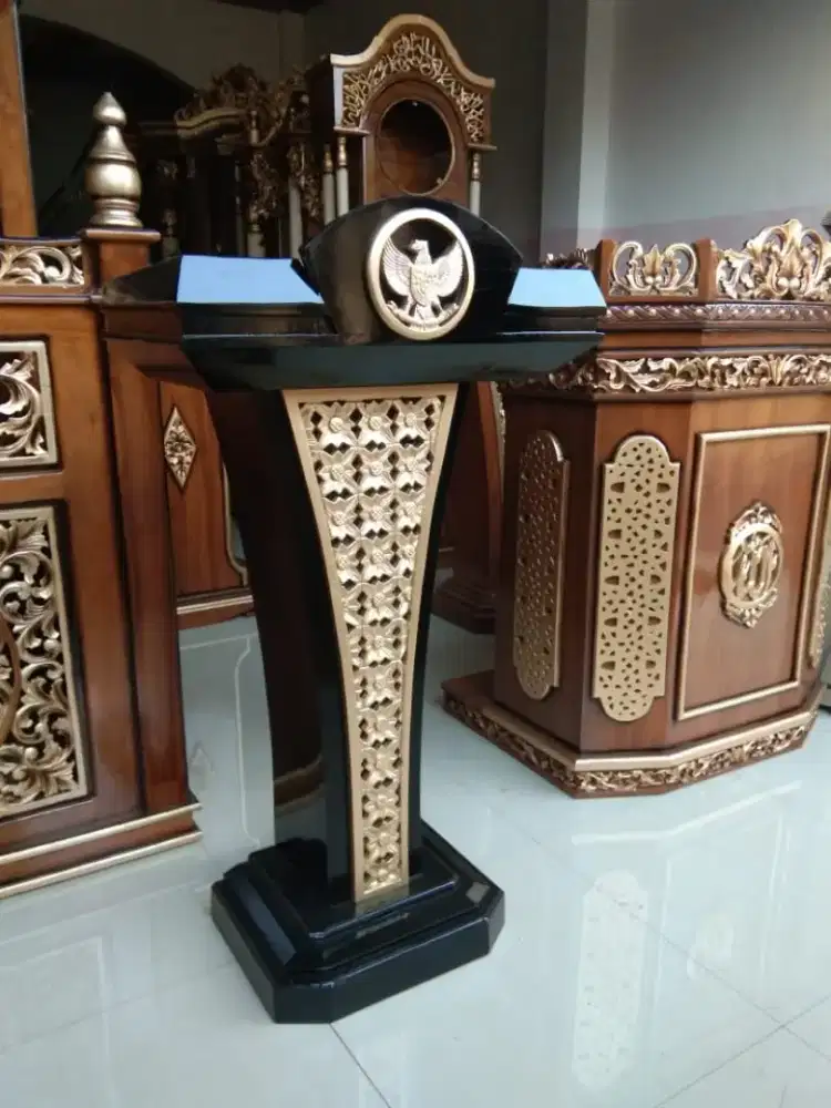 Mimbar kayu jati asli