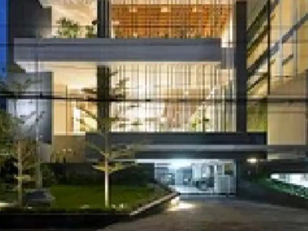 Gedung di Tegalsari dekat Tunjungan, Genteng, Basuki Rahmat (YSN)
