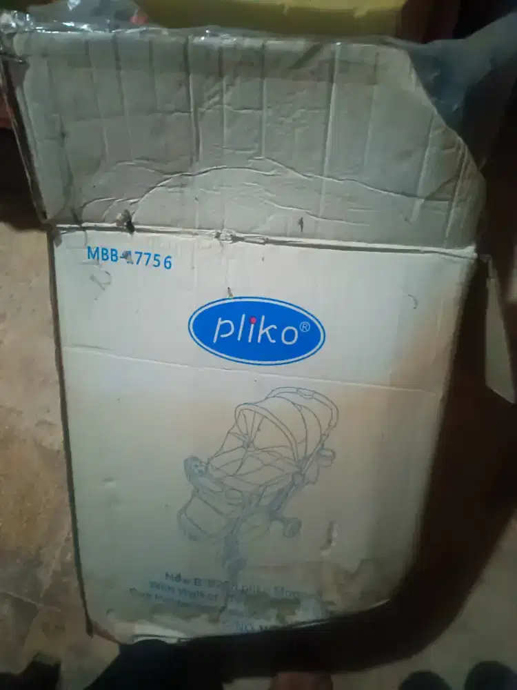 Stroler baby Pliko