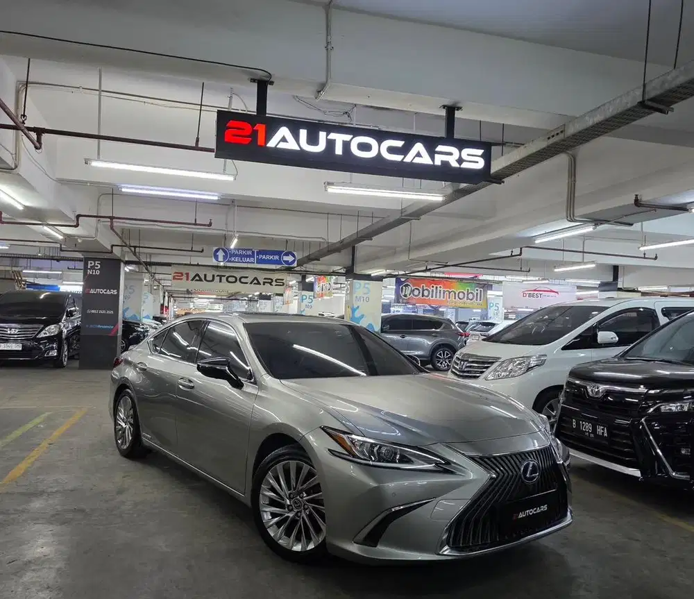 LEXUS ES300H ULTRA LUXURY AT 2019