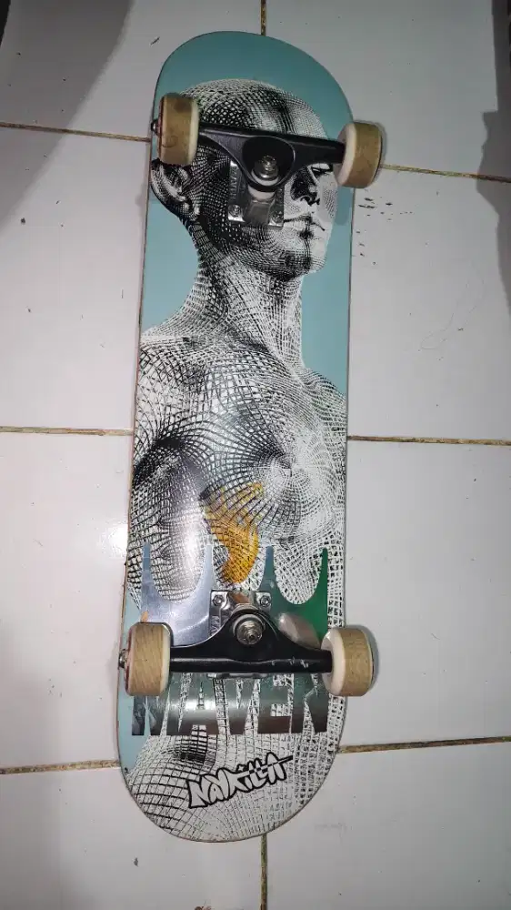 SKATEBOARD MAVEN FULL SET 8.0