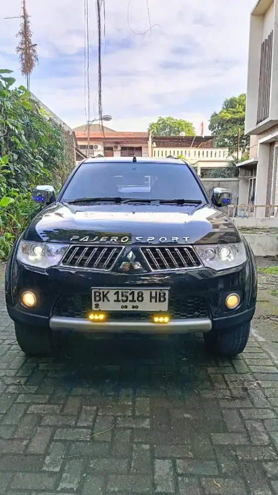 PAJERO EXCEED AT 4X2 THN 2009