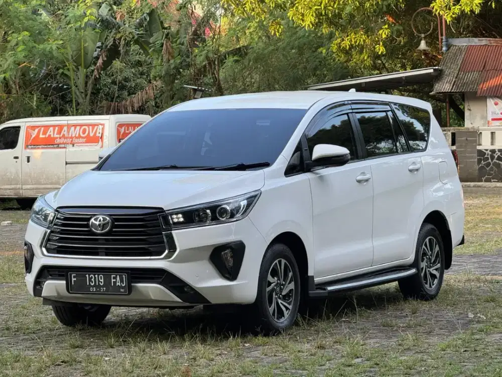 Toyota Innova 2.4 V at 2022 last edition  km low 60rb ISTIMEWA